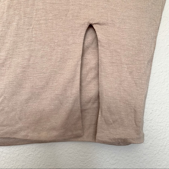 Lorette Long Sleeve Body con Dress with Deep V Neck - Picture 8 of 9